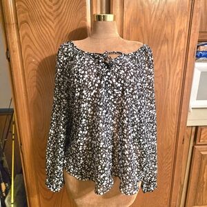 Old Navy Floral Sheer Blouse Black White Size XXL